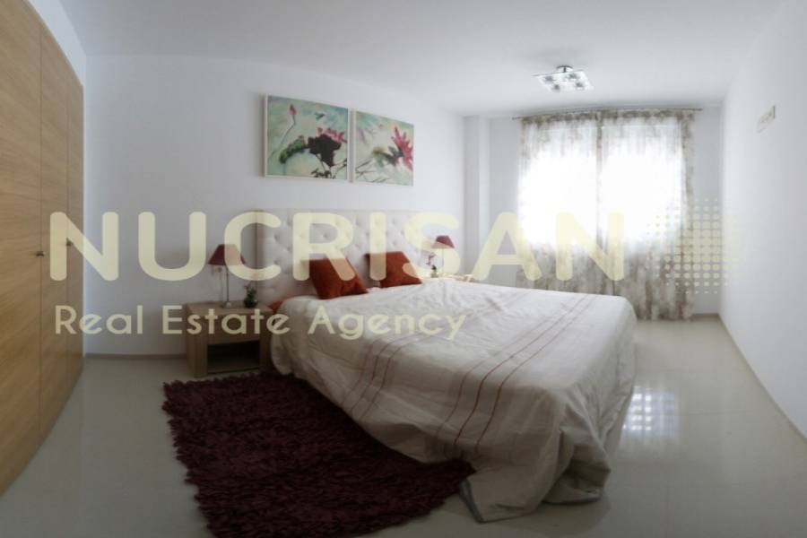 Torrevieja,Alicante,España,2 Bedrooms Bedrooms,2 BathroomsBathrooms,Bungalow,21558