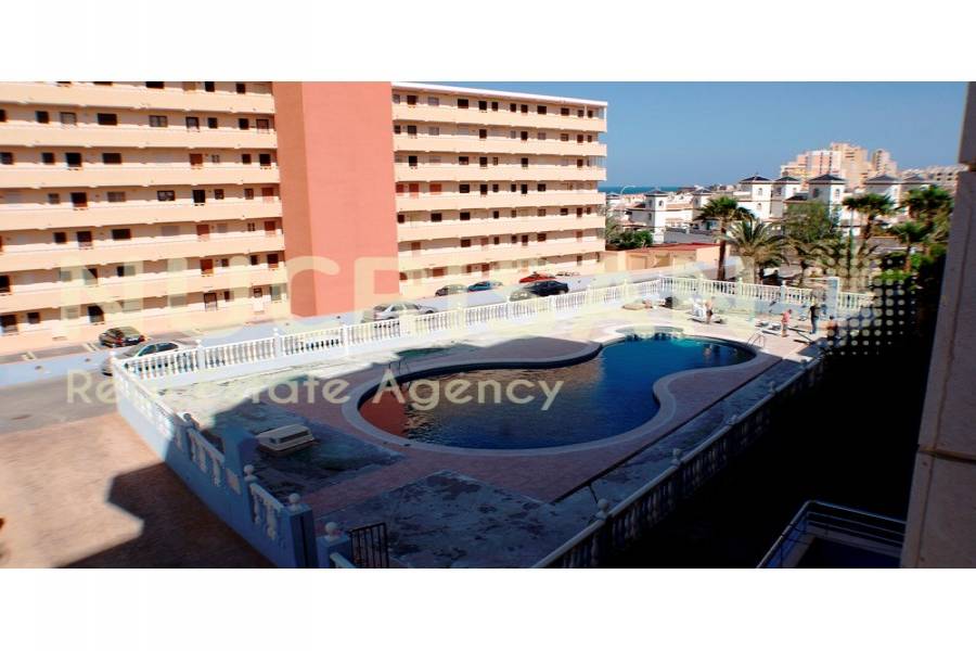 Torrevieja,Alicante,España,2 Bedrooms Bedrooms,1 BañoBathrooms,Apartamentos,21575