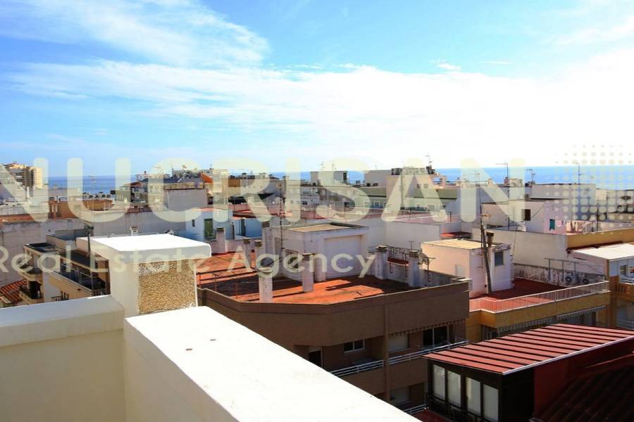 Torrevieja,Alicante,España,3 Bedrooms Bedrooms,2 BathroomsBathrooms,Atico,21594