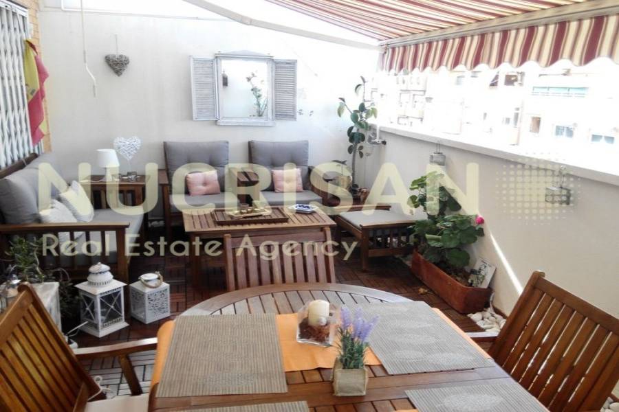 Alicante,Alicante,España,3 Bedrooms Bedrooms,2 BathroomsBathrooms,Atico,21647