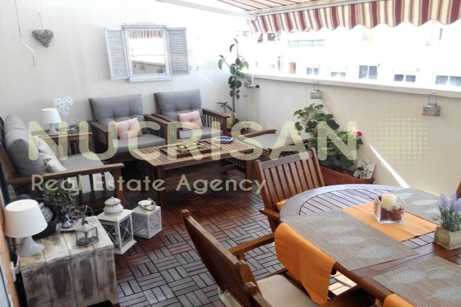 Alicante,Alicante,España,3 Bedrooms Bedrooms,2 BathroomsBathrooms,Atico,21647