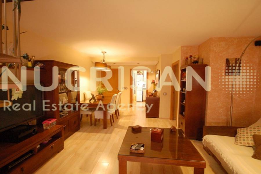 Alicante,Alicante,España,2 Bedrooms Bedrooms,1 BañoBathrooms,Atico,21648
