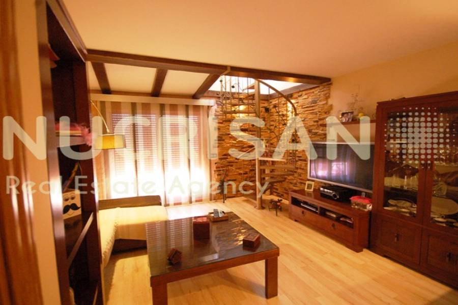 Alicante,Alicante,España,2 Bedrooms Bedrooms,1 BañoBathrooms,Atico,21648