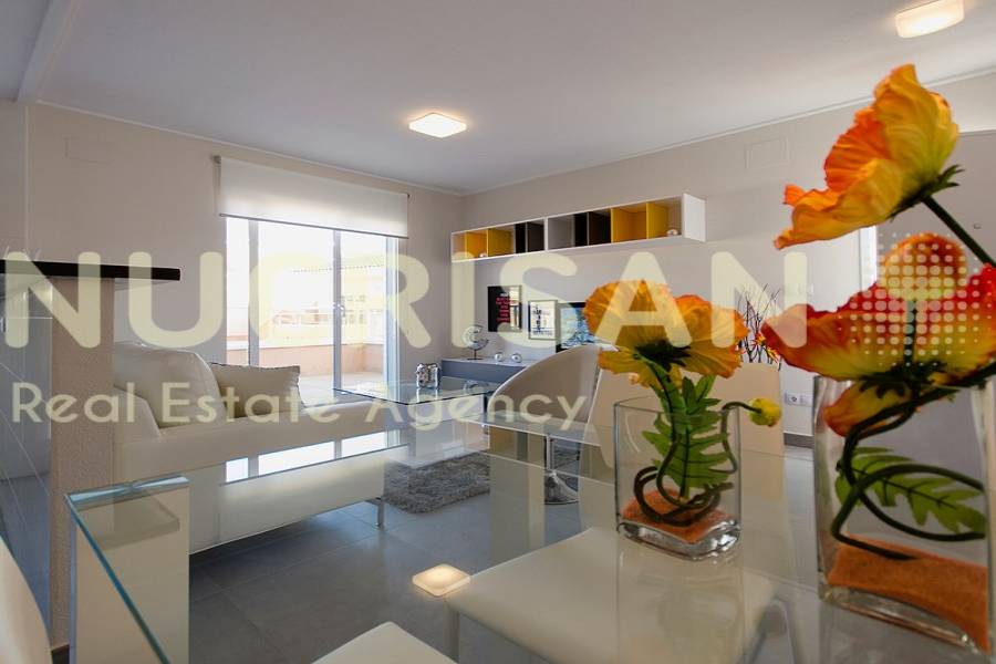 Orihuela,Alicante,España,3 Bedrooms Bedrooms,2 BathroomsBathrooms,Atico,21652