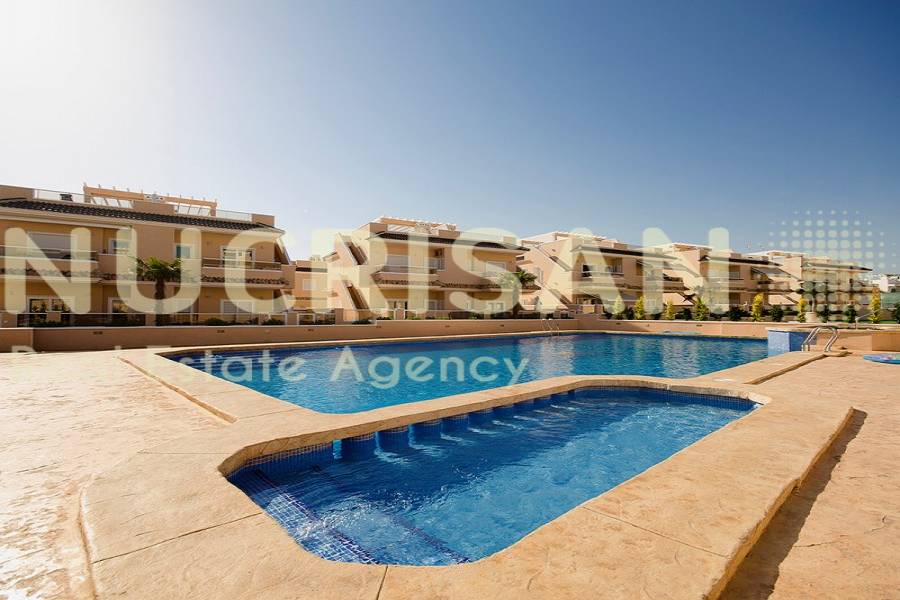 Orihuela,Alicante,España,3 Bedrooms Bedrooms,2 BathroomsBathrooms,Bungalow,21654