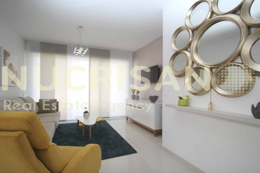 Orihuela,Alicante,España,3 Bedrooms Bedrooms,2 BathroomsBathrooms,Apartamentos,21657
