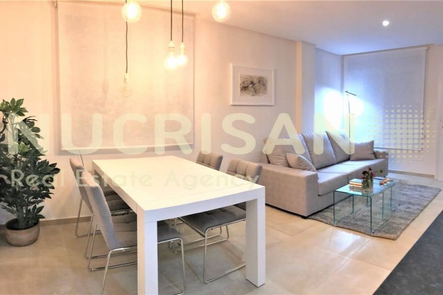 Orihuela,Alicante,España,2 Bedrooms Bedrooms,2 BathroomsBathrooms,Apartamentos,21667