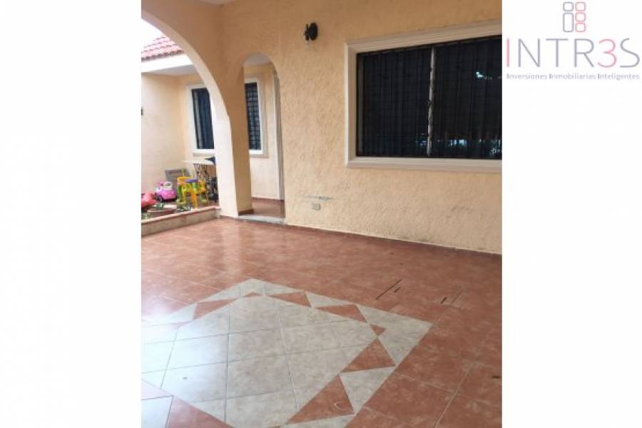 Mérida,Yucatán,México,3 Habitaciones Habitaciones,2 BañosBaños,Casas,SAN LUIS CHUBURNA,2965