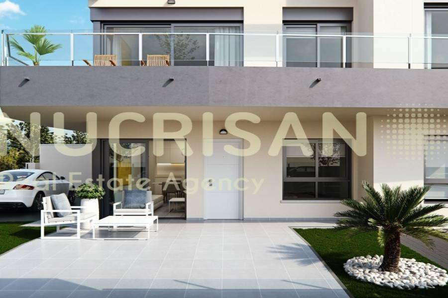 Pilar de la Horadada,Alicante,España,2 Bedrooms Bedrooms,2 BathroomsBathrooms,Bungalow,21692