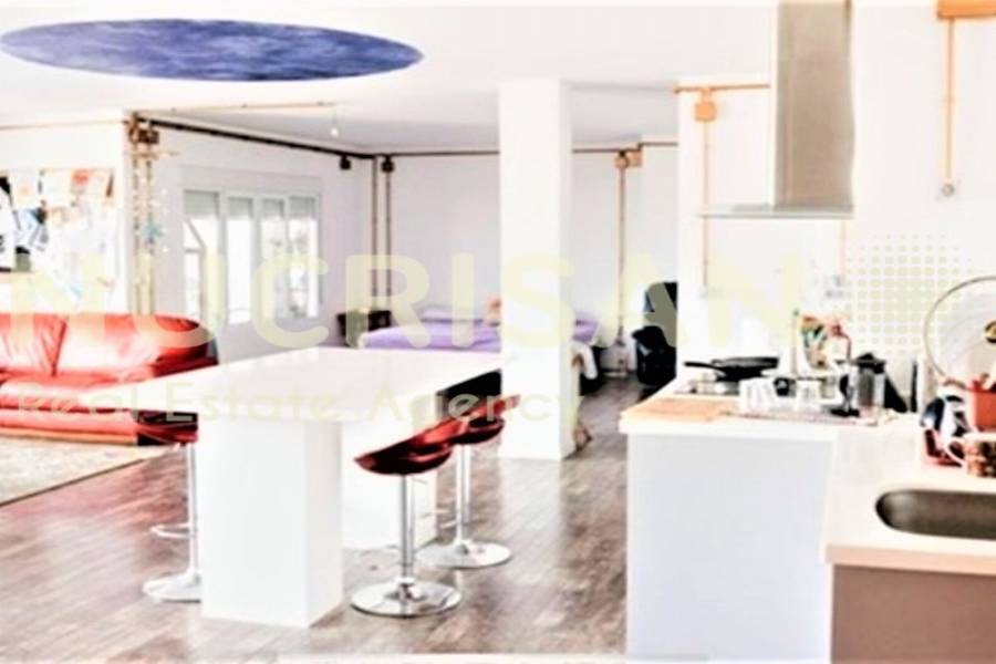 Alicante,Alicante,España,3 Bedrooms Bedrooms,1 BañoBathrooms,Atico,21720