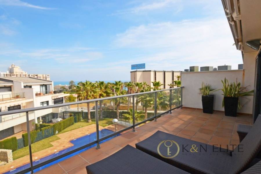 Alicante,Alicante,España,4 Bedrooms Bedrooms,4 BathroomsBathrooms,Bungalow,21723