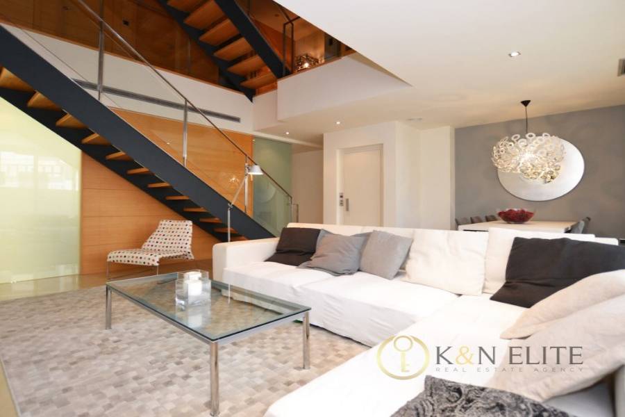 Alicante,Alicante,España,4 Bedrooms Bedrooms,4 BathroomsBathrooms,Bungalow,21723