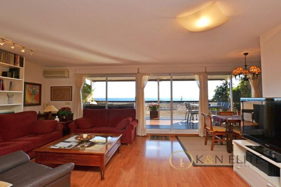 Alicante,Alicante,España,3 Bedrooms Bedrooms,2 BathroomsBathrooms,Atico,21732