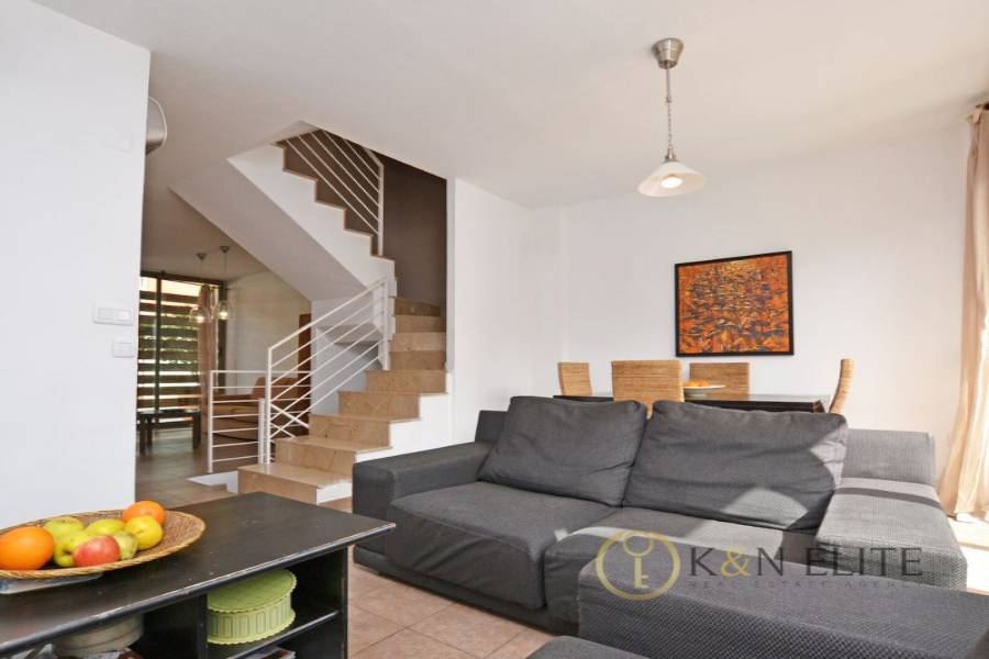 Alicante,Alicante,España,3 Bedrooms Bedrooms,3 BathroomsBathrooms,Bungalow,21734