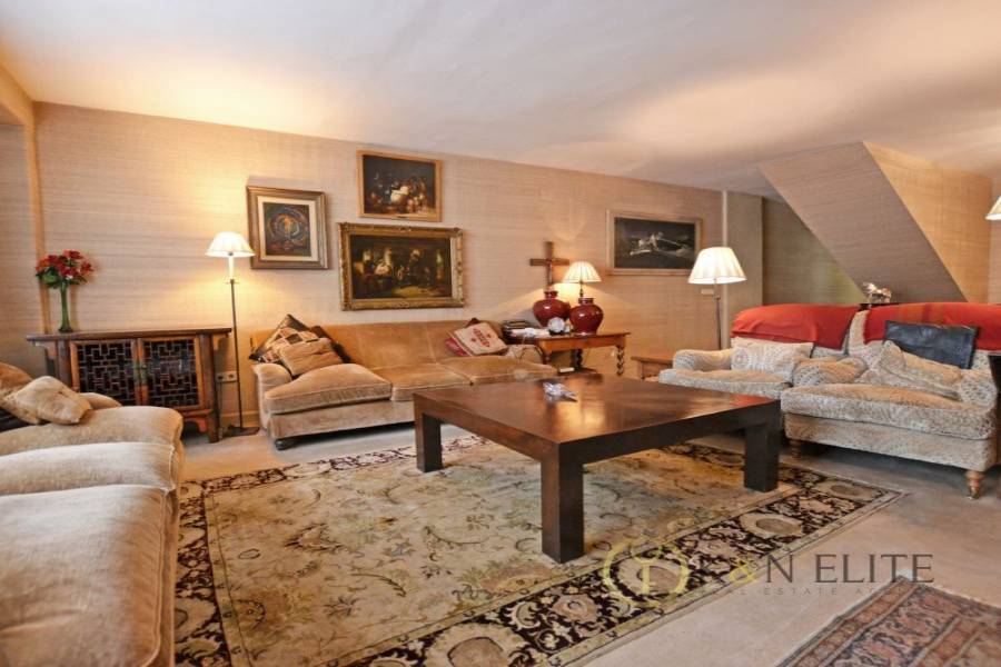 Alicante,Alicante,España,4 Bedrooms Bedrooms,4 BathroomsBathrooms,Dúplex,21740