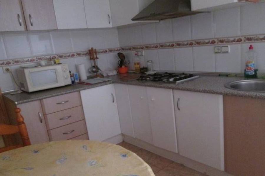 Alicante,Alicante,España,3 Bedrooms Bedrooms,1 BañoBathrooms,Entresuelo,21771