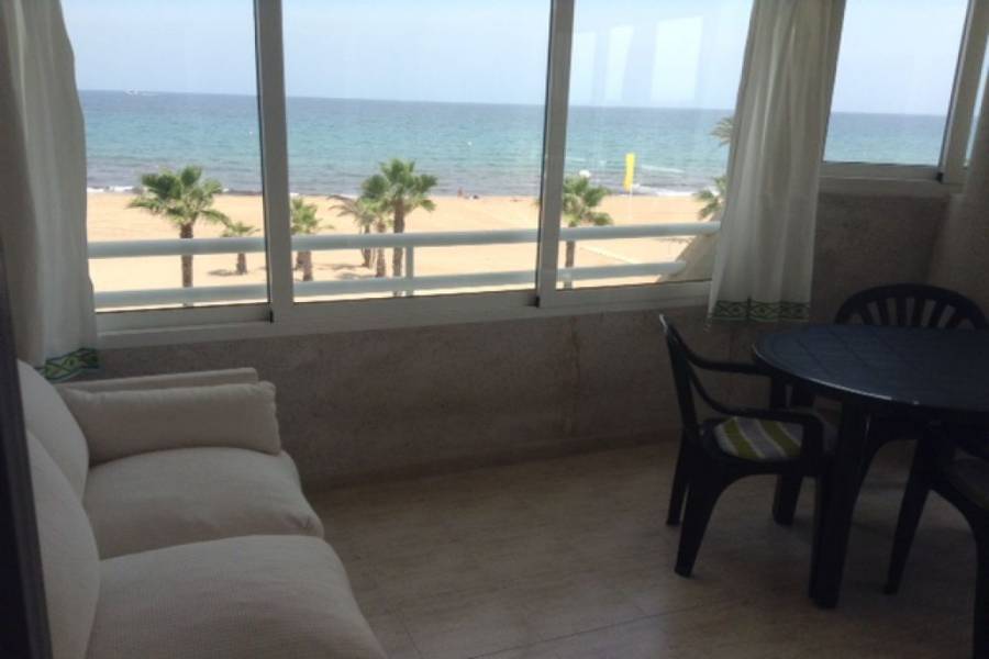 Alicante,Alicante,España,2 Bedrooms Bedrooms,2 BathroomsBathrooms,Apartamentos,21772