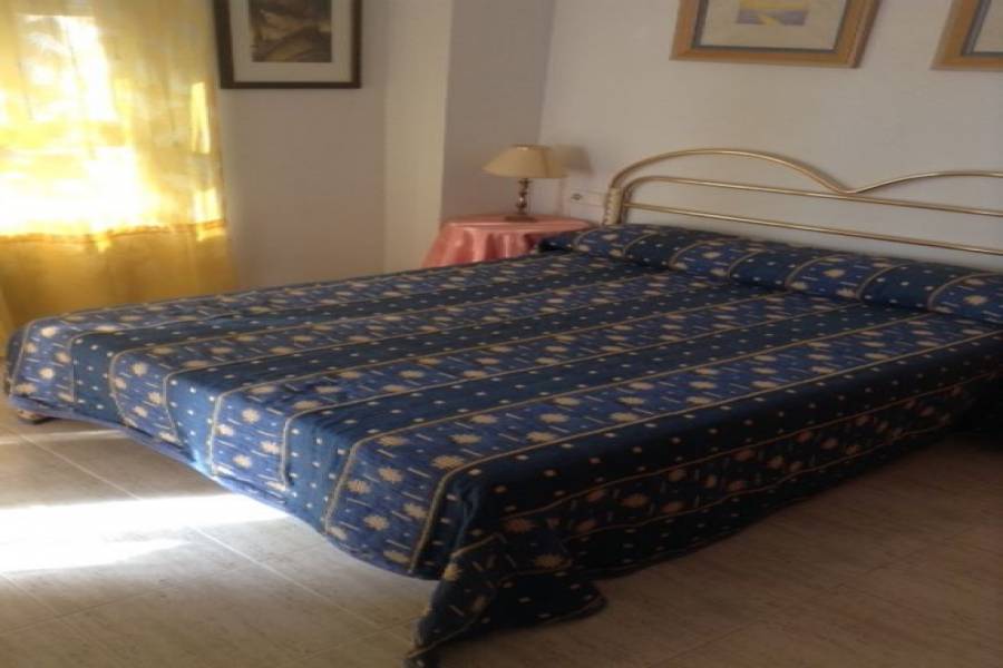 Alicante,Alicante,España,2 Bedrooms Bedrooms,2 BathroomsBathrooms,Apartamentos,21772