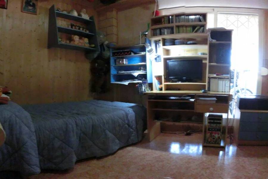 Alicante,Alicante,España,4 Bedrooms Bedrooms,2 BathroomsBathrooms,Atico,21777