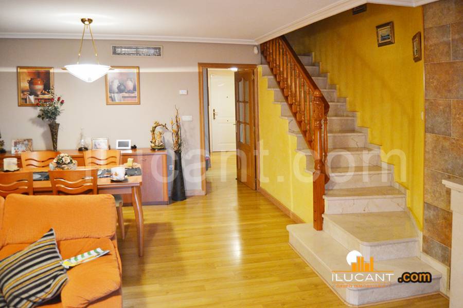 San Vicente del Raspeig,Alicante,España,4 Bedrooms Bedrooms,4 BathroomsBathrooms,Bungalow,21806