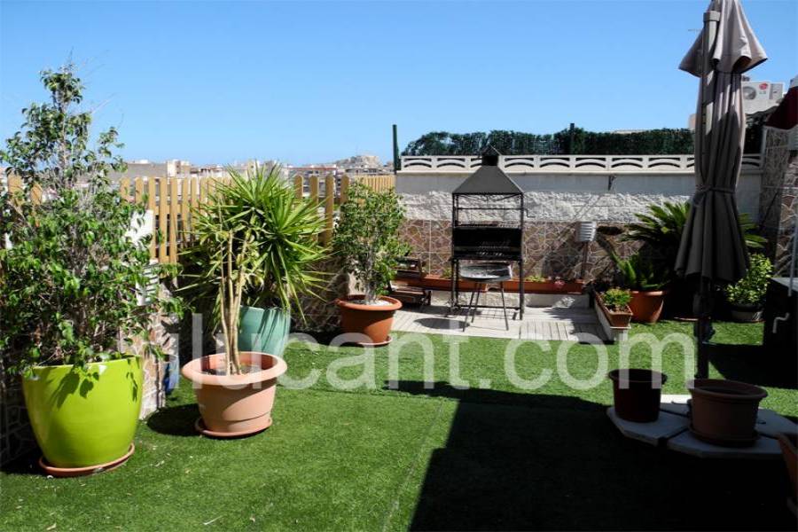 Alicante,Alicante,España,3 Bedrooms Bedrooms,2 BathroomsBathrooms,Atico,21813