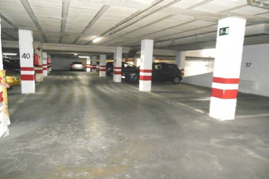 Alicante,Alicante,España,Cocheras,21815