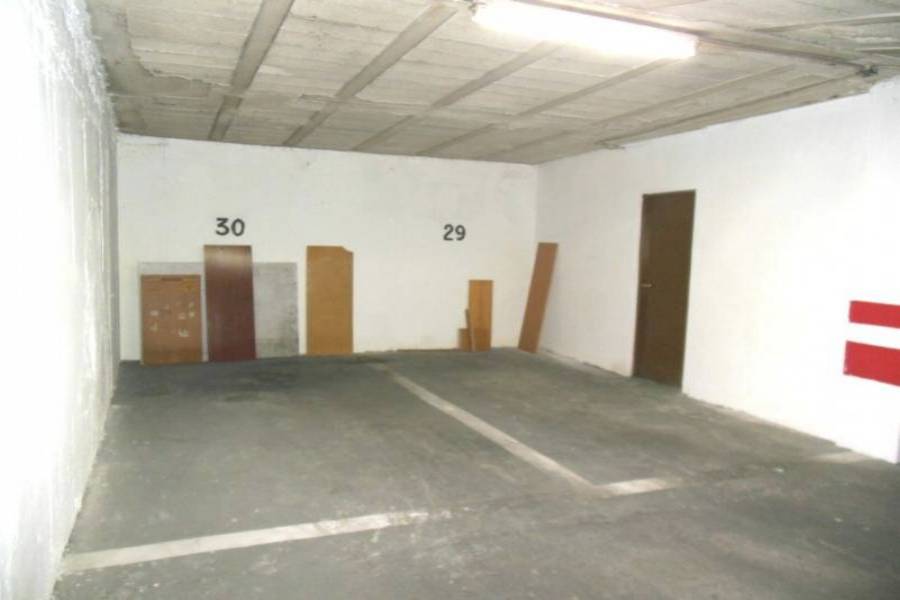 Alicante,Alicante,España,Cocheras,21815