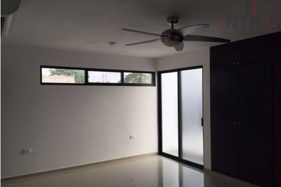 Mérida,Yucatán,México,4 Habitaciones Habitaciones,4 BañosBaños,Casas,MAYA,2984
