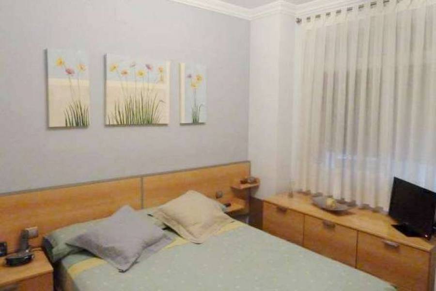 San Vicente del Raspeig,Alicante,España,3 Bedrooms Bedrooms,2 BathroomsBathrooms,Planta baja,22269