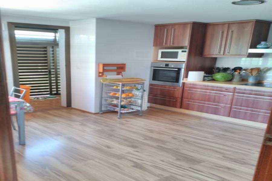 Mutxamel,Alicante,España,4 Bedrooms Bedrooms,2 BathroomsBathrooms,Bungalow,22272