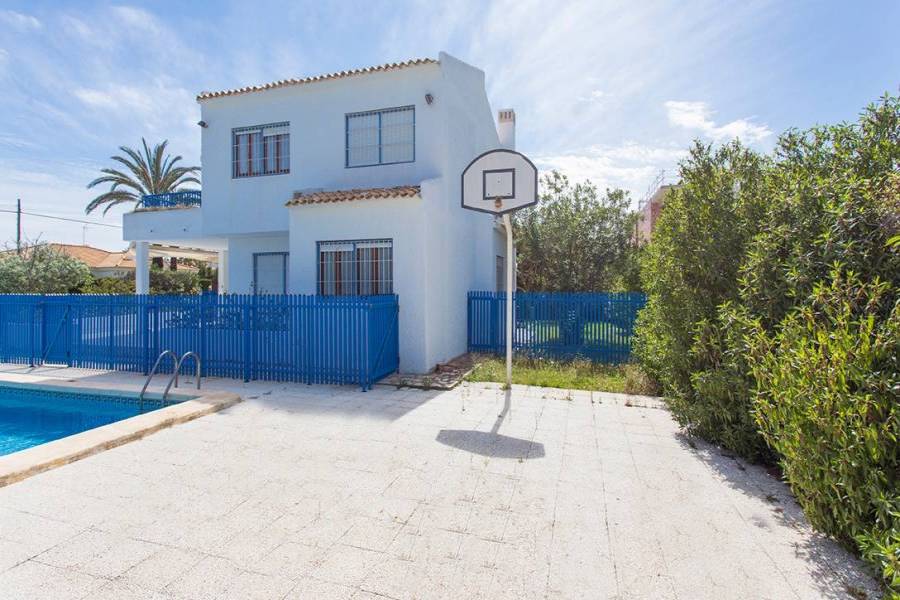 Orihuela Costa,Alicante,España,5 Bedrooms Bedrooms,3 BathroomsBathrooms,Casas,22310