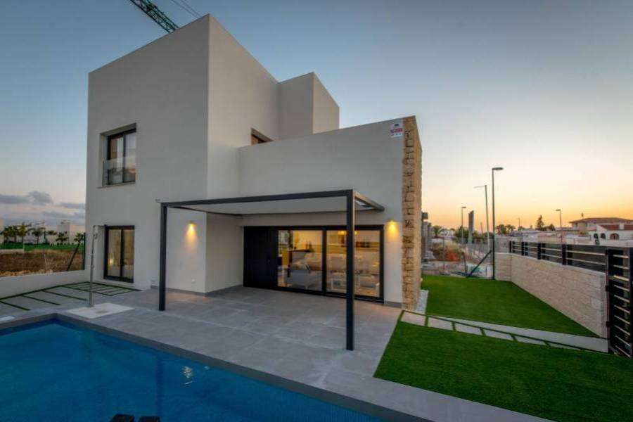Rojales,Alicante,España,3 Bedrooms Bedrooms,2 BathroomsBathrooms,Casas,22331