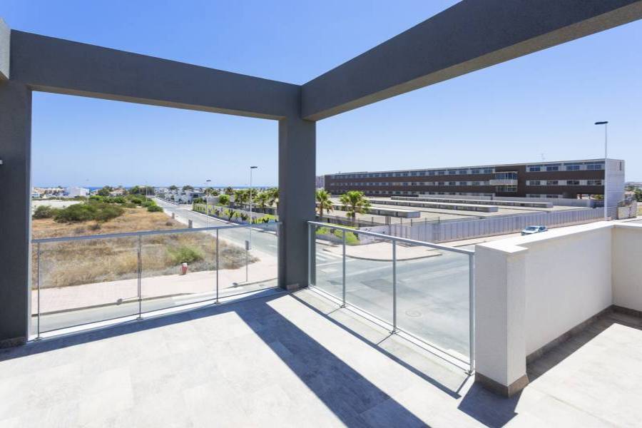 Torrevieja,Alicante,España,2 Bedrooms Bedrooms,2 BathroomsBathrooms,Bungalow,22379