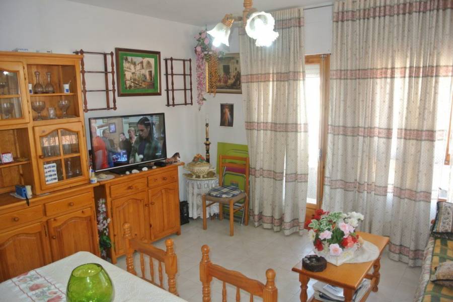 Torrevieja,Alicante,España,3 Bedrooms Bedrooms,1 BañoBathrooms,Apartamentos,22448