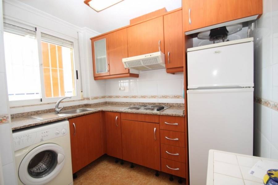 Torrevieja,Alicante,España,2 Bedrooms Bedrooms,1 BañoBathrooms,Apartamentos,22458