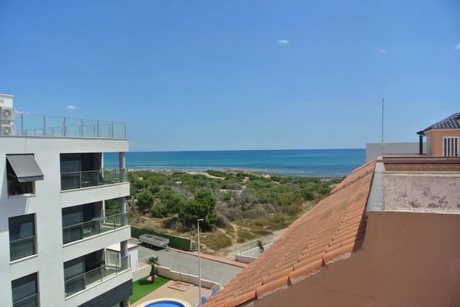 Torrevieja,Alicante,España,2 Bedrooms Bedrooms,2 BathroomsBathrooms,Dúplex,22461