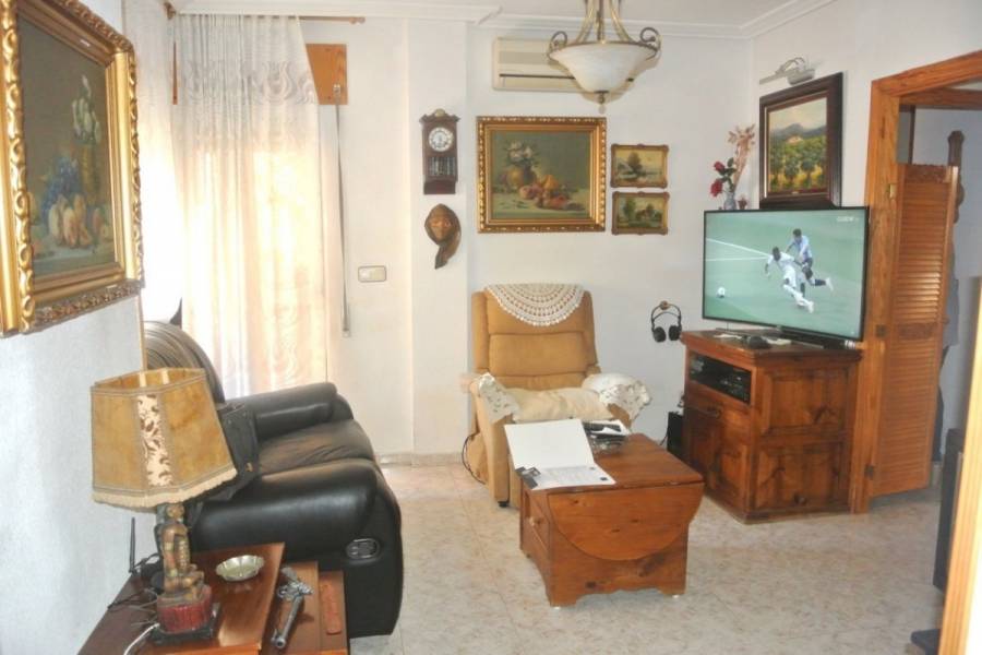 Torrevieja,Alicante,España,2 Bedrooms Bedrooms,1 BañoBathrooms,Atico,22464
