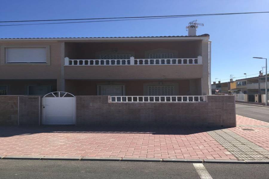 Torrevieja,Alicante,España,3 Bedrooms Bedrooms,2 BathroomsBathrooms,Dúplex,22511