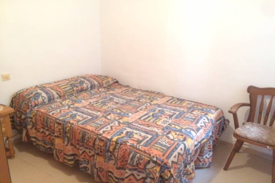 Torrevieja,Alicante,España,2 Bedrooms Bedrooms,1 BañoBathrooms,Bungalow,22514