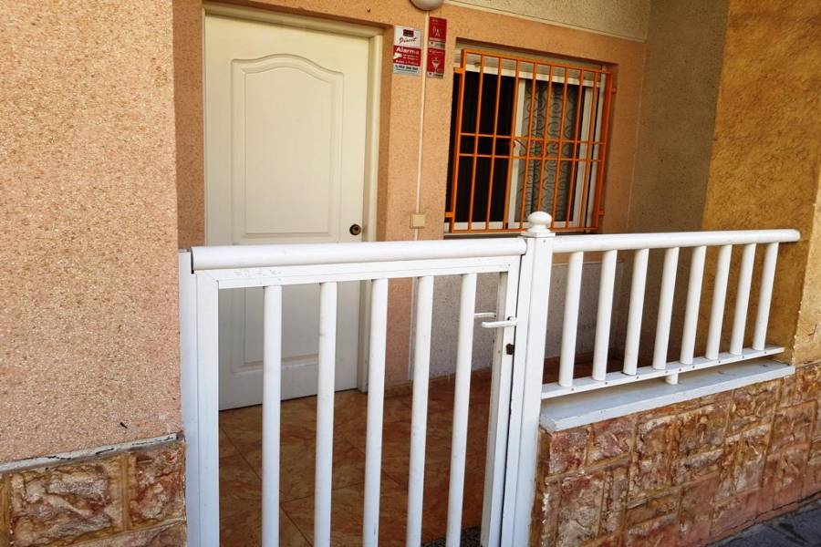 Torrevieja,Alicante,España,2 Bedrooms Bedrooms,1 BañoBathrooms,Planta baja,22522