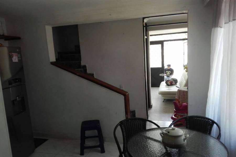 IMPERDIBLE! VER INFO...,5 Habitaciones Habitaciones,4 BañosBaños,Duplex-Triplex,3,3046