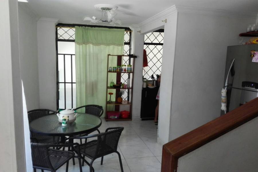 IMPERDIBLE! VER INFO...,5 Habitaciones Habitaciones,4 BañosBaños,Duplex-Triplex,3,3046