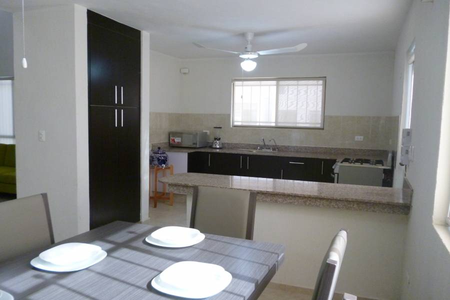 Mérida,Yucatán,México,3 Habitaciones Habitaciones,3 BañosBaños,Casas,51B Las Americas,3051