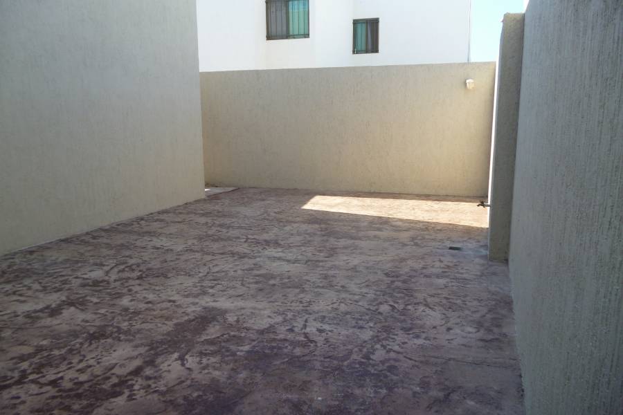 Mérida,Yucatán,México,3 Habitaciones Habitaciones,3 BañosBaños,Casas,51B Las Americas,3051