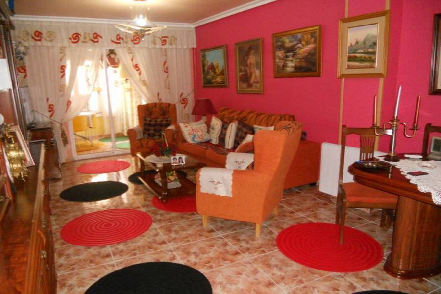 Torrevieja,Alicante,España,2 Bedrooms Bedrooms,1 BañoBathrooms,Apartamentos,24164