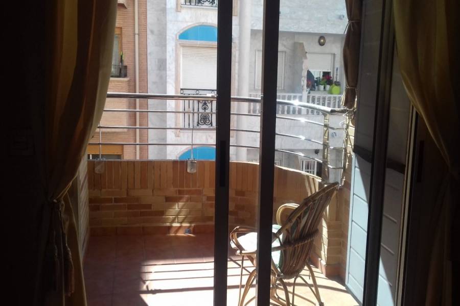Torrevieja,Alicante,España,2 Bedrooms Bedrooms,2 BathroomsBathrooms,Apartamentos,24171