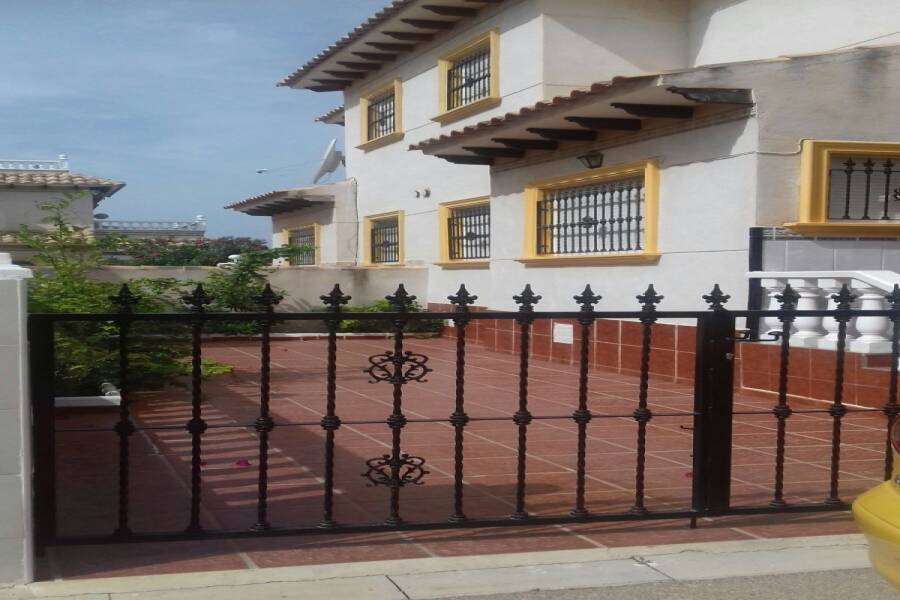 Orihuela Costa,Alicante,España,3 Bedrooms Bedrooms,1 BañoBathrooms,Dúplex,24177