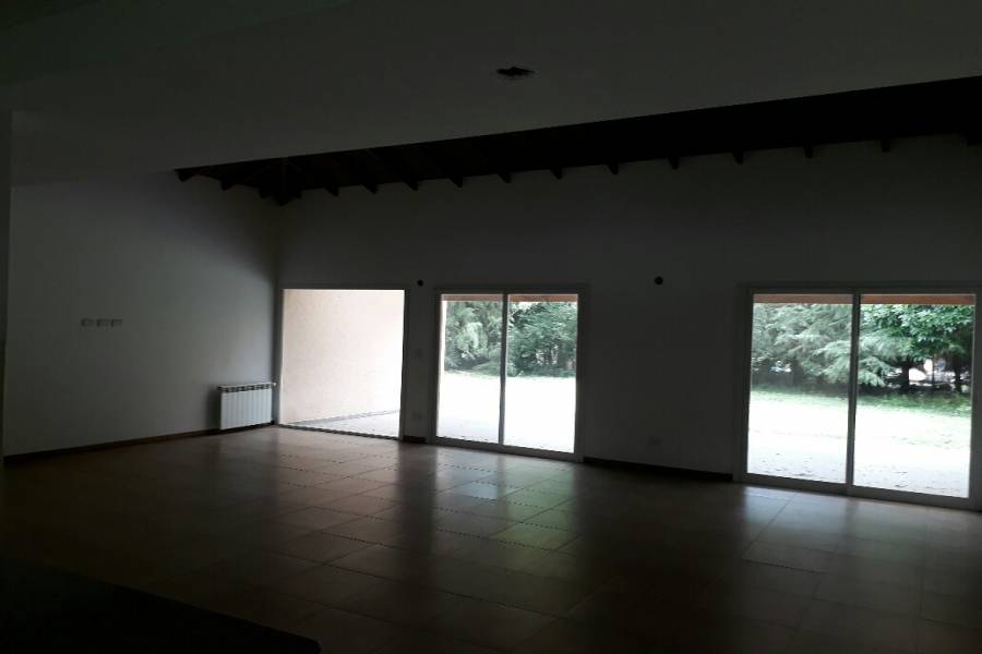 Belen de Escobar,Buenos Aires,Argentina,3 Habitaciones Habitaciones,2 BañosBaños,Casas,FINCAS DE MASCHWITZ,Islandia,15,3199