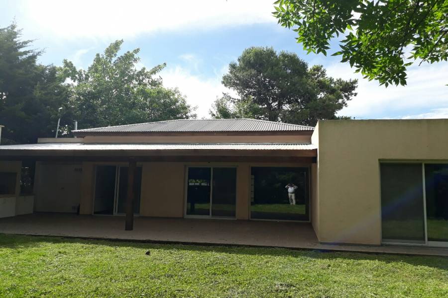 Belen de Escobar,Buenos Aires,Argentina,3 Habitaciones Habitaciones,2 BañosBaños,Casas,FINCAS DE MASCHWITZ,Islandia,15,3199