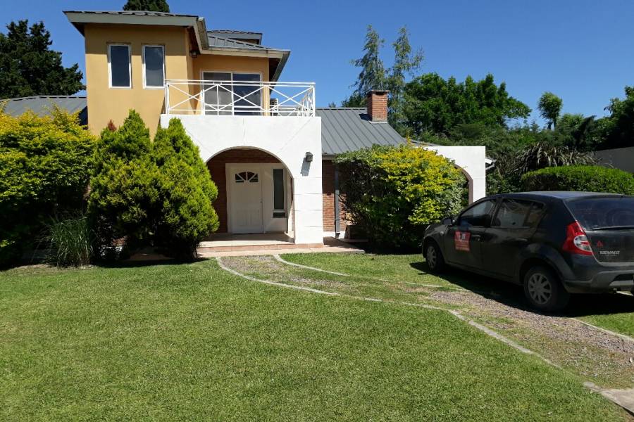 Frente de la casa.